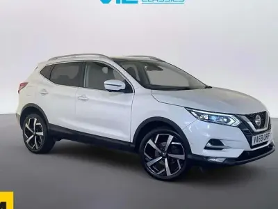 Używany Nissan Qashqai S 160 KM (117 kW) 2020 Biały SUV