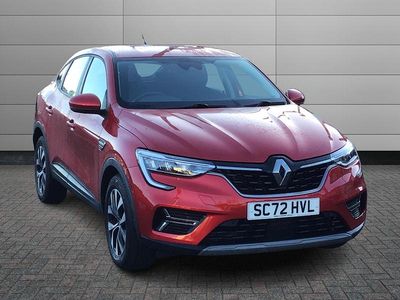 Begagnad Renault Arkana Iconic 138 HK (101 kW) 2022 Röd SUV