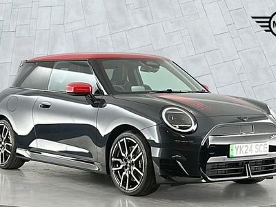 Used Mini Cooper Hatch 133 kW (181 HP) 2024 Grey Hatchback