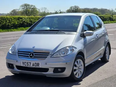 Usado Mercedes A150 Elegance 2007 Prateado Citadino
