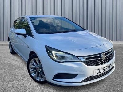 Used Vauxhall Astra Design Edition 2016 White Hatchback