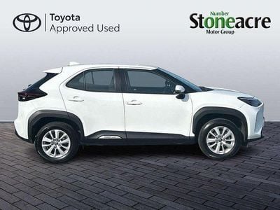 Used Toyota Yaris Cross 113 HP (83 kW) 2024 White SUV
