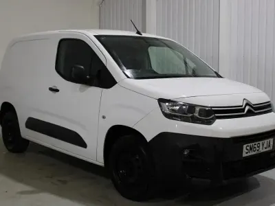 Used Citroën e-Berlingo PureTech 2020 White