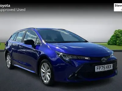 Used Toyota Corolla 178 HP (130 kW) 2025 Blue Estate