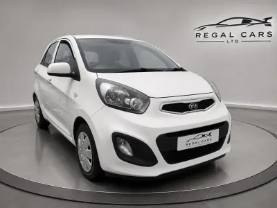 Used Kia Picanto 69 HP (50 kW) 2014 White Hatchback