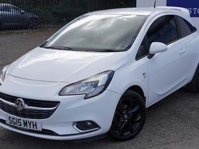 Used Vauxhall Corsa SRi 70 HP (51 kW) 2015 White Hatchback