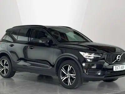 Used Volvo XC40 R-Design 161 HP (118 kW) 2022 SUV
