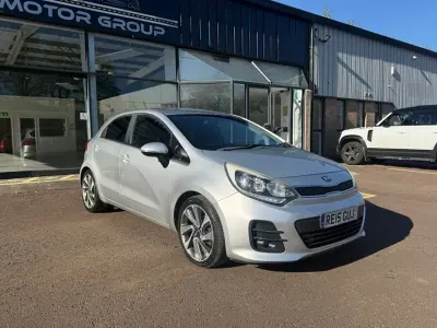 Begagnad Kia Rio 89 HK (65 kW) 2015