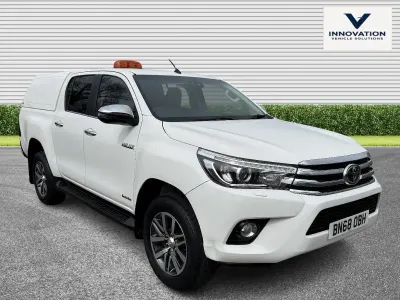 Używany Toyota HiLux 150 KM (110 kW) 2018 Biały Pickup