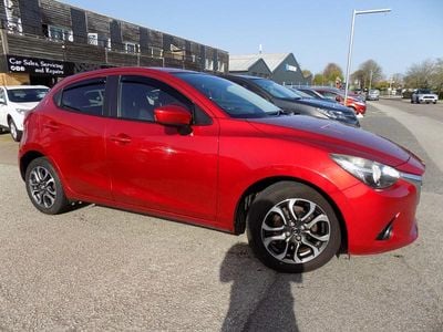 Used Mazda 2 Edition 2015 Red Hatchback