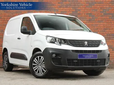 Used Peugeot Partner S 2019 White MPV