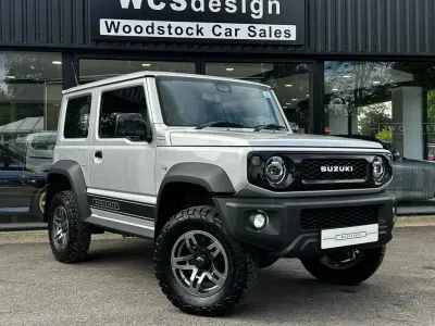 Usado Suzuki Jimny 101 HP (74 kW) 2024 Prateado SUV