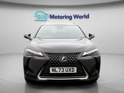 Used Lexus UX 300e 150 kW (204 HP) 2023 Black SUV