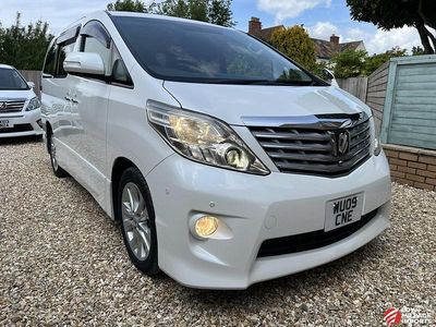 White Used 2009 Toyota Alphard MPV | £12,995