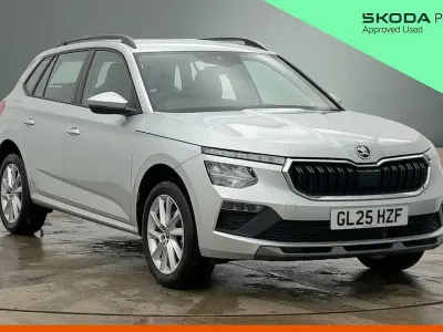 Käytetty Skoda Kamiq SE 70 HP (51 kW) 2025 Hopea Katumaasturi