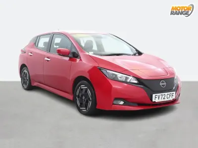 Usado Nissan Leaf Acenta 110 kW (150 CV) 2023 Rojo Utilitario