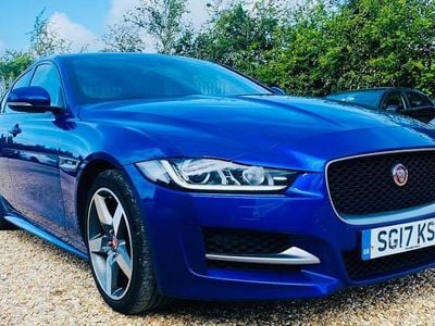 Used Jaguar XE R-Sport 179 HP (131 kW) 2019 Sedan