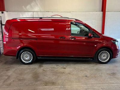 Usado Mercedes Vito Premium 163 HP (119 kW) 2023 Van