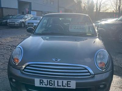 Silver Used 2011 Mini Cooper D Hatch Hatchback | £2,250 (Good price)
