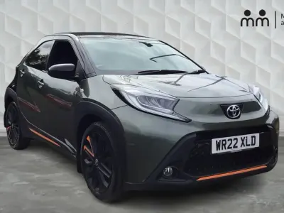 Used Toyota Aygo X Edition 72 HP (52 kW) 2022 Green SUV