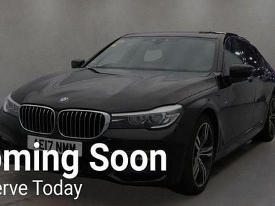 Usado BMW 750 M Sport 450 CV (330 kW) 2017 Negro Berlina