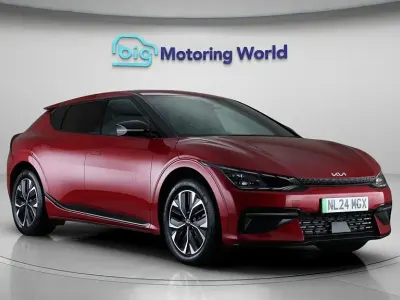 Begagnad Kia EV6 GT-Line 239 kW (325 HK) 2023 Röd SUV