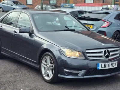 Usado Mercedes C220 AMG 2014 Cinzento Sedan