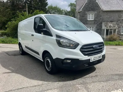 Käytetty Ford Transit Custom