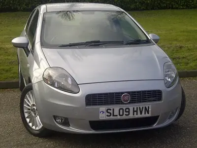 Used Fiat Grande Punto 94 HP (69 kW) 2009 Grey Hatchback