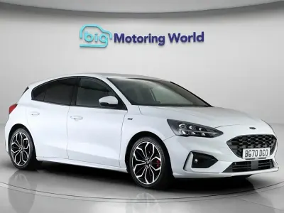Used Ford Focus ST-Line X 125 HP (91 kW) 2020 White Hatchback