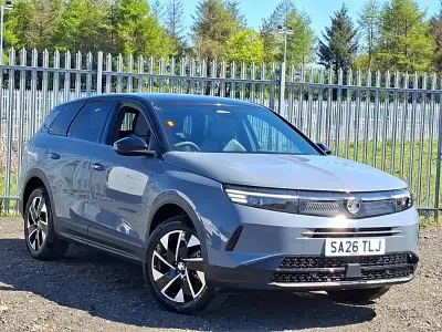 Nouă Vauxhall Grandland X 145 CP (106 kW) 2025 Gri SUV