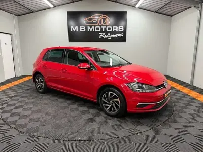 Used VW Golf VII Match 115 HP (84 kW) 2019 Red Hatchback