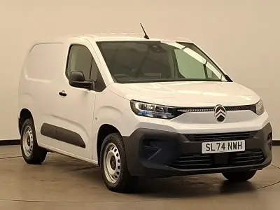 Used Citroën Berlingo 100 HP (73 kW) 2024 White MPV