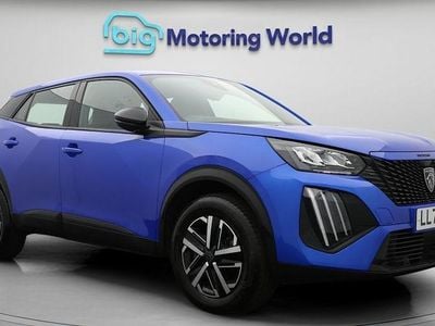 Używany Peugeot 2008 Active 101 KM (74 kW) 2023 Niebieski SUV