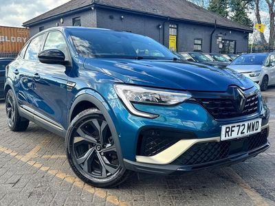 Begagnad Renault Arkana Engineered 2023 Blå SUV
