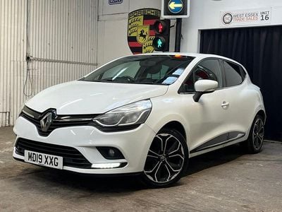 Used Renault Clio IV Iconic 90 HP (66 kW) 2019 White Hatchback
