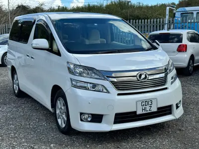 Used Toyota Alphard 2013 White MPV