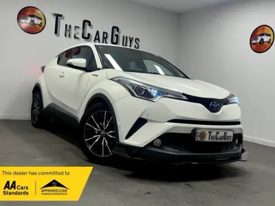 Used Toyota C-HR 122 HP (89 kW) 2017 White SUV
