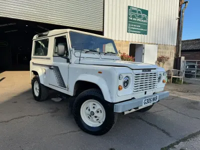 Used Land Rover Defender 1989 White SUV