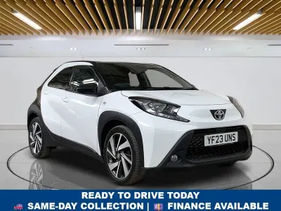 Used Toyota Aygo X 72 HP (52 kW) 2023 White SUV