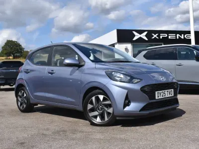 Used Hyundai i10 Advanced 63 HP (46 kW) 2025 Blue Hatchback