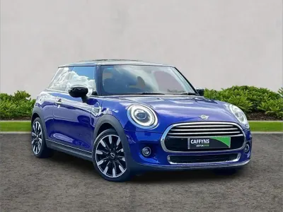 Used Mini Cooper Exclusive 134 HP (98 kW) 2020 Blue Hatchback