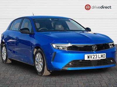 Used Vauxhall Astra Design Edition 130 HP (95 kW) 2023 Blue Hatchback