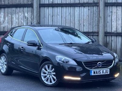 Used Volvo V40 SE Lux 2015 Black Hatchback