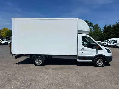 Käytetty Ford Transit