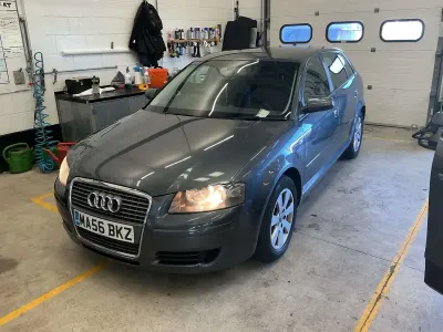 Usado Audi A3 Performance 2006 Cinzento Citadino