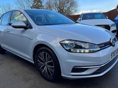 Used VW Golf VII SE 131 HP (96 kW) 2017 Silver Hatchback