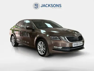 Usado Skoda Octavia SE L 150 HP (110 kW) 2018 Castanho Citadino
