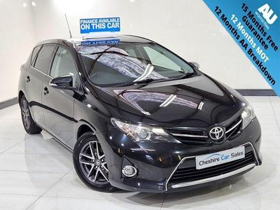 Used Toyota Auris Plus 90 HP (66 kW) 2015 Black Hatchback