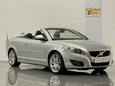 Usado Volvo C70 SE Lux 150 CV (110 kW) 2012 Plateado Descapotable